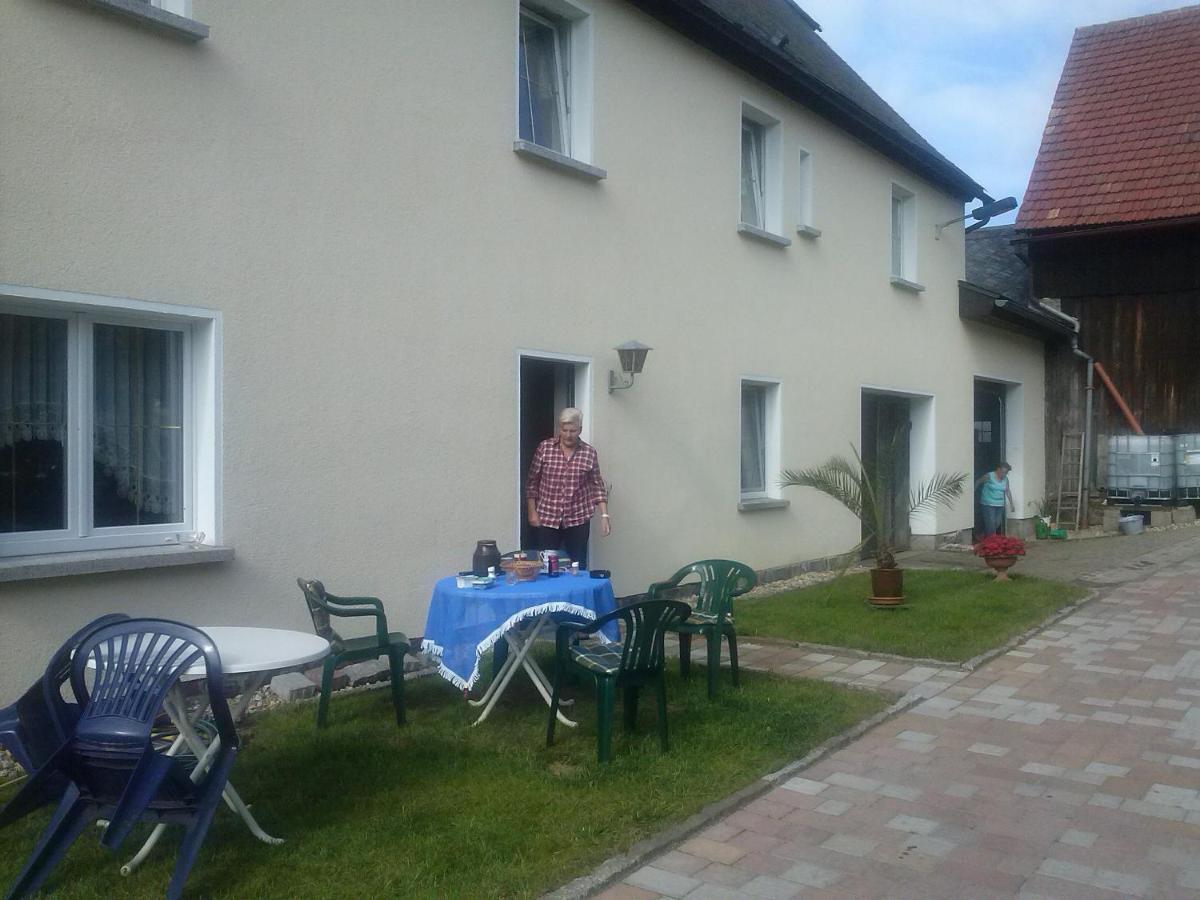 Ferienwohnung -am Fuß zum Zittauer Gebirge- Hainewalde Exterior foto